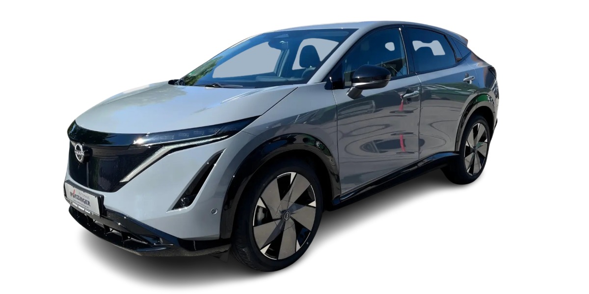 zu sehen ist ein weißer Nissan Ariya