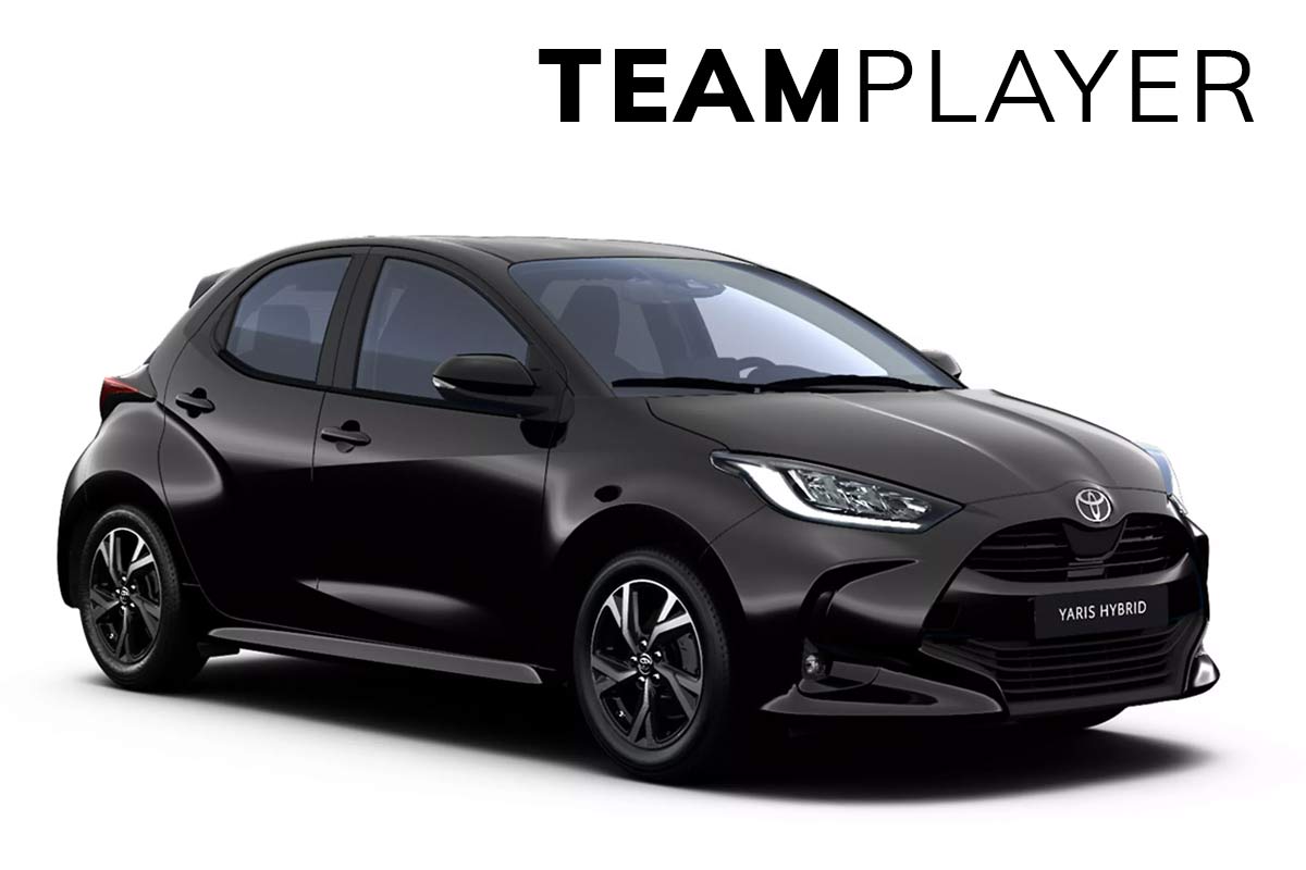 Bild zeigt den Toyota Yaris in Schwarz